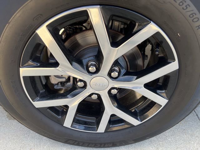 Used 2024 Jeep Grand Cherokee Limited w/ Trailer Tow Package AWD/4WD image 7