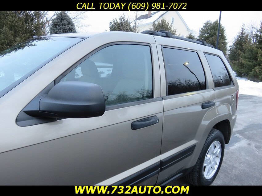 Used 2006 Jeep Grand Cherokee Laredo AWD/4WD image 28