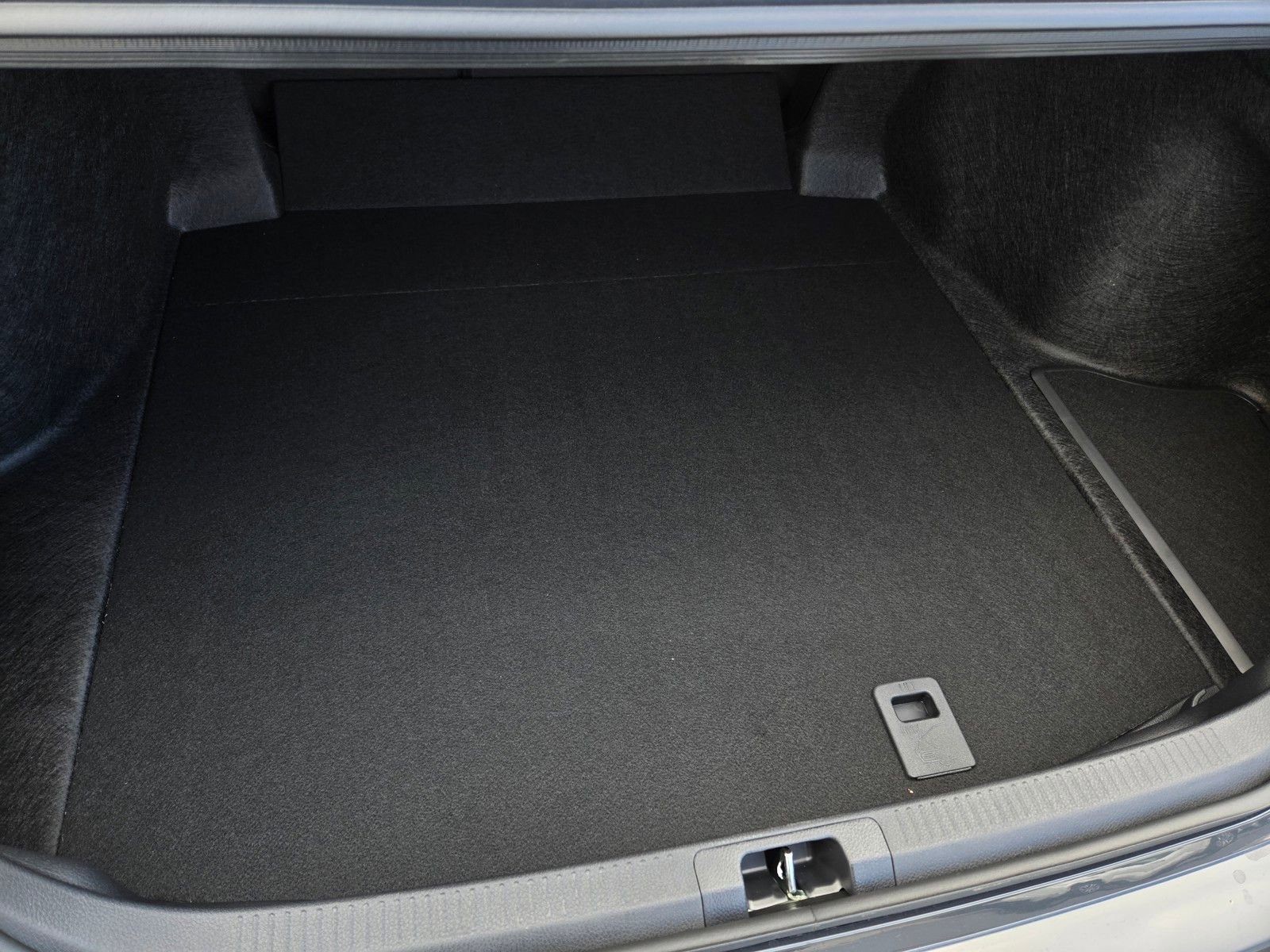 Certified 2026 Toyota Camry SE FWD image 22
