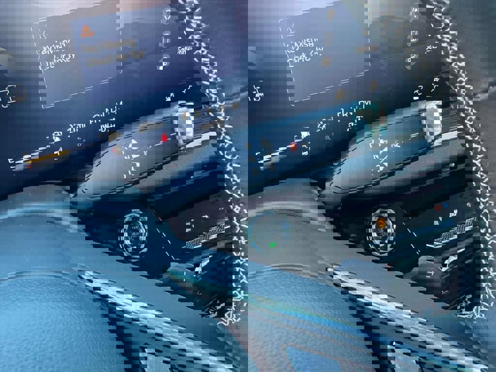 Certified 2025 Buick Envision Sport Touring image 12