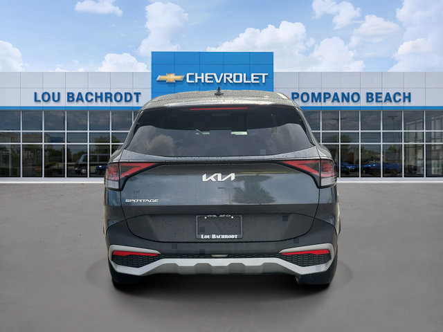 Used 2023 Kia Sportage EX FWD image 4