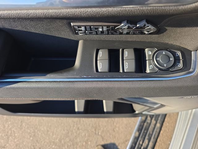 Used 2025 Chevrolet Silverado 1500 High Country w/ High Country Premium Package image 27