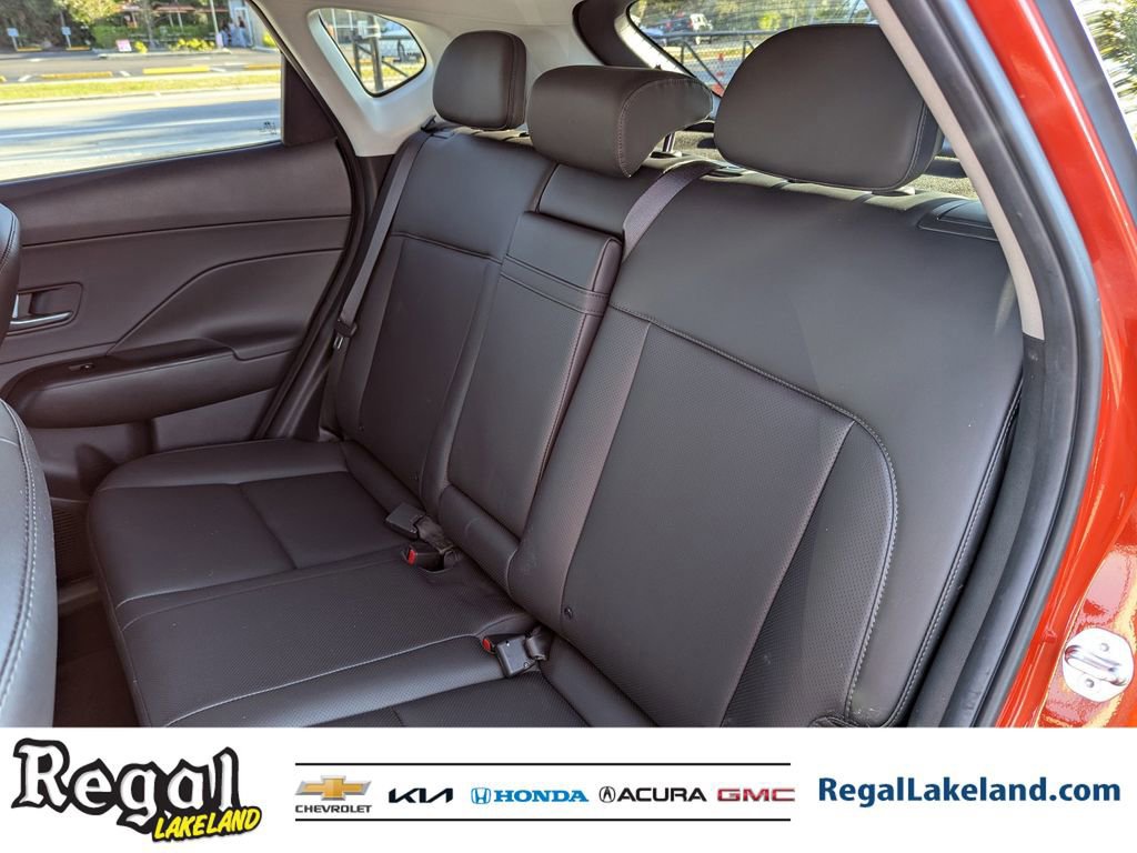 Used 2025 Hyundai Kona Limited image 15