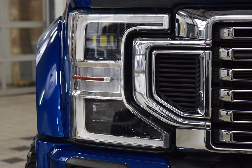 Used 2022 Ford F450 Limited image 12