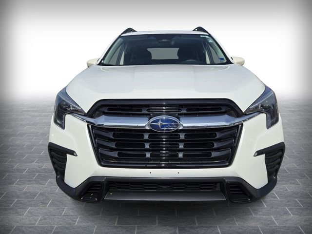 Used 2025 Subaru Ascent Premium AWD/4WD image 2