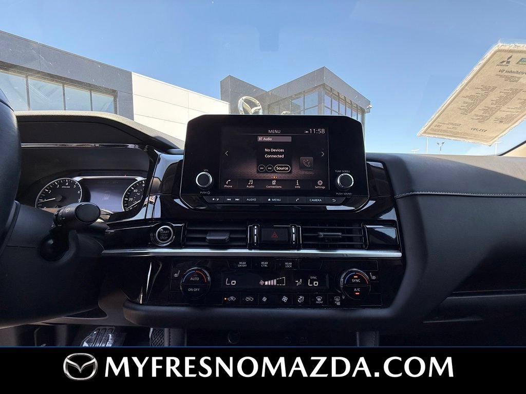 Used 2022 Nissan Pathfinder SV FWD image 24