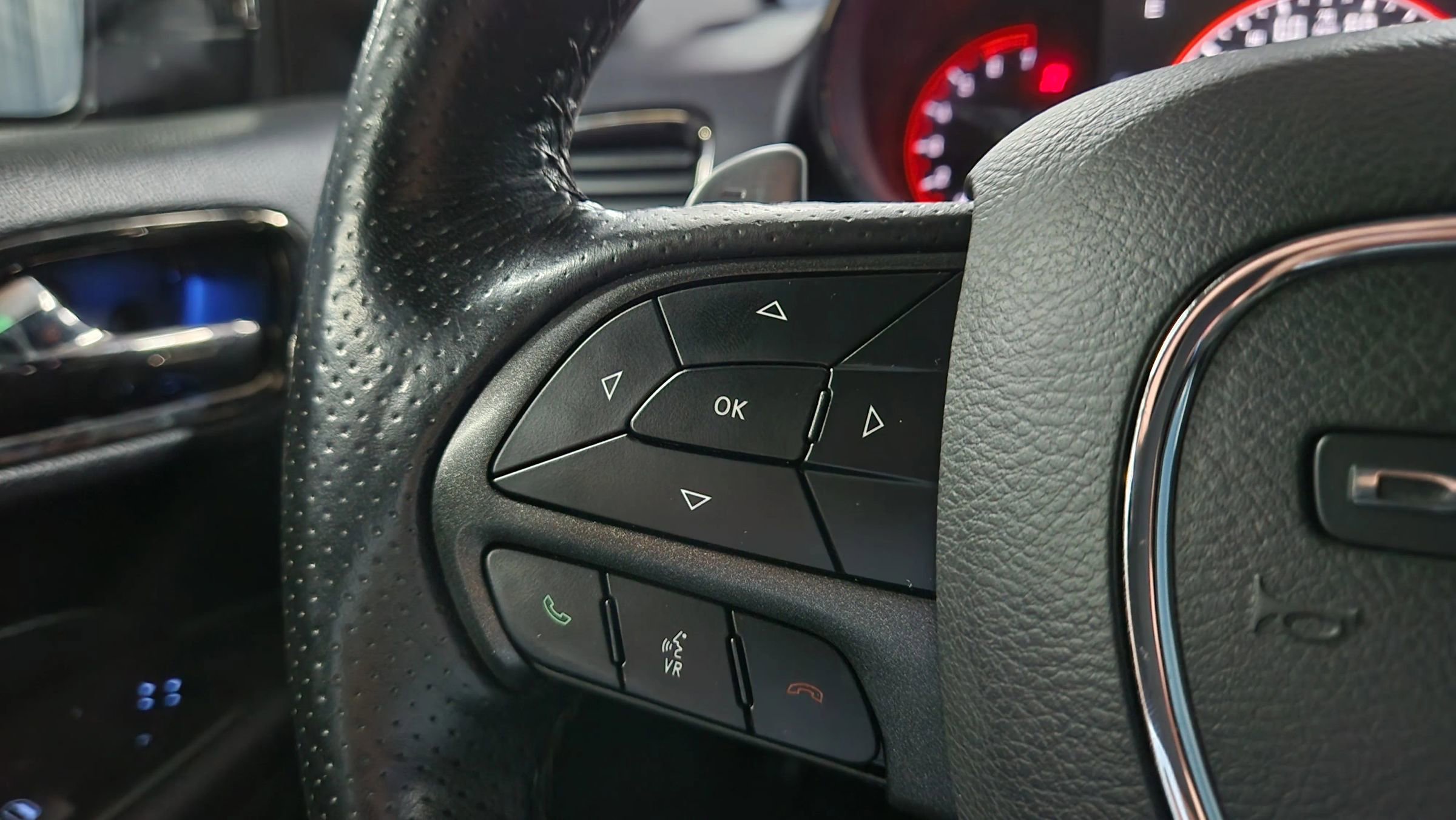 Used 2020 Dodge Durango R/T w/ Blacktop Package image 26