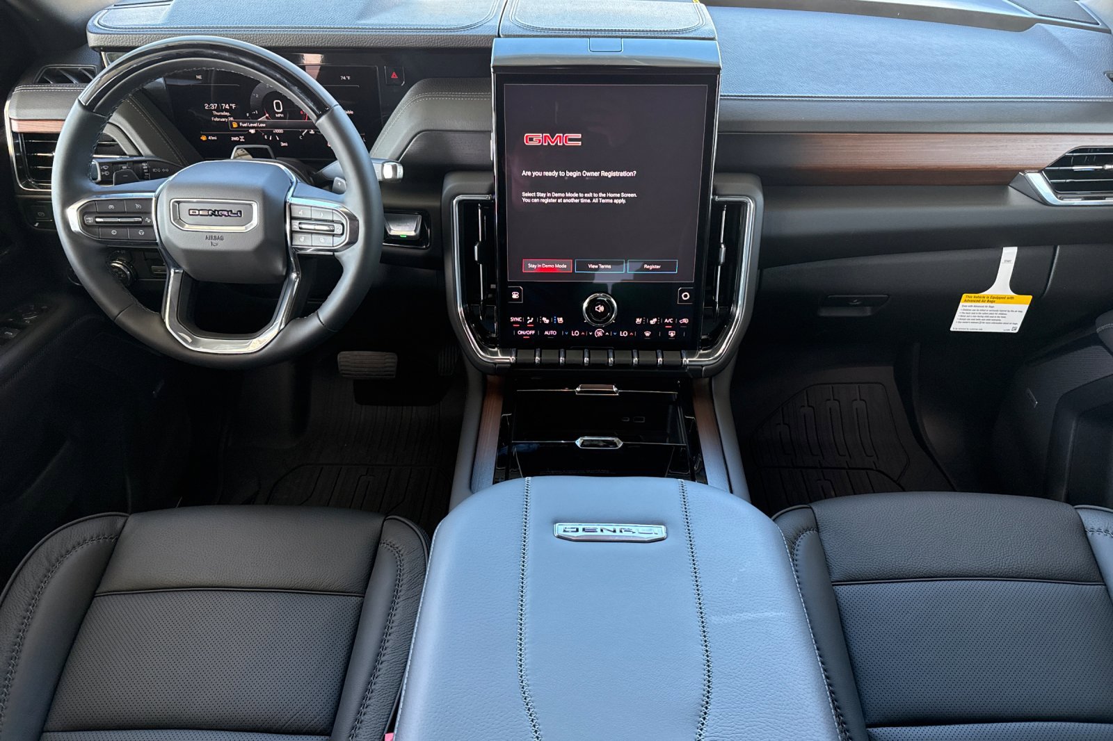 New 2026 GMC Yukon XL Denali w/ Denali Reserve Package image 14