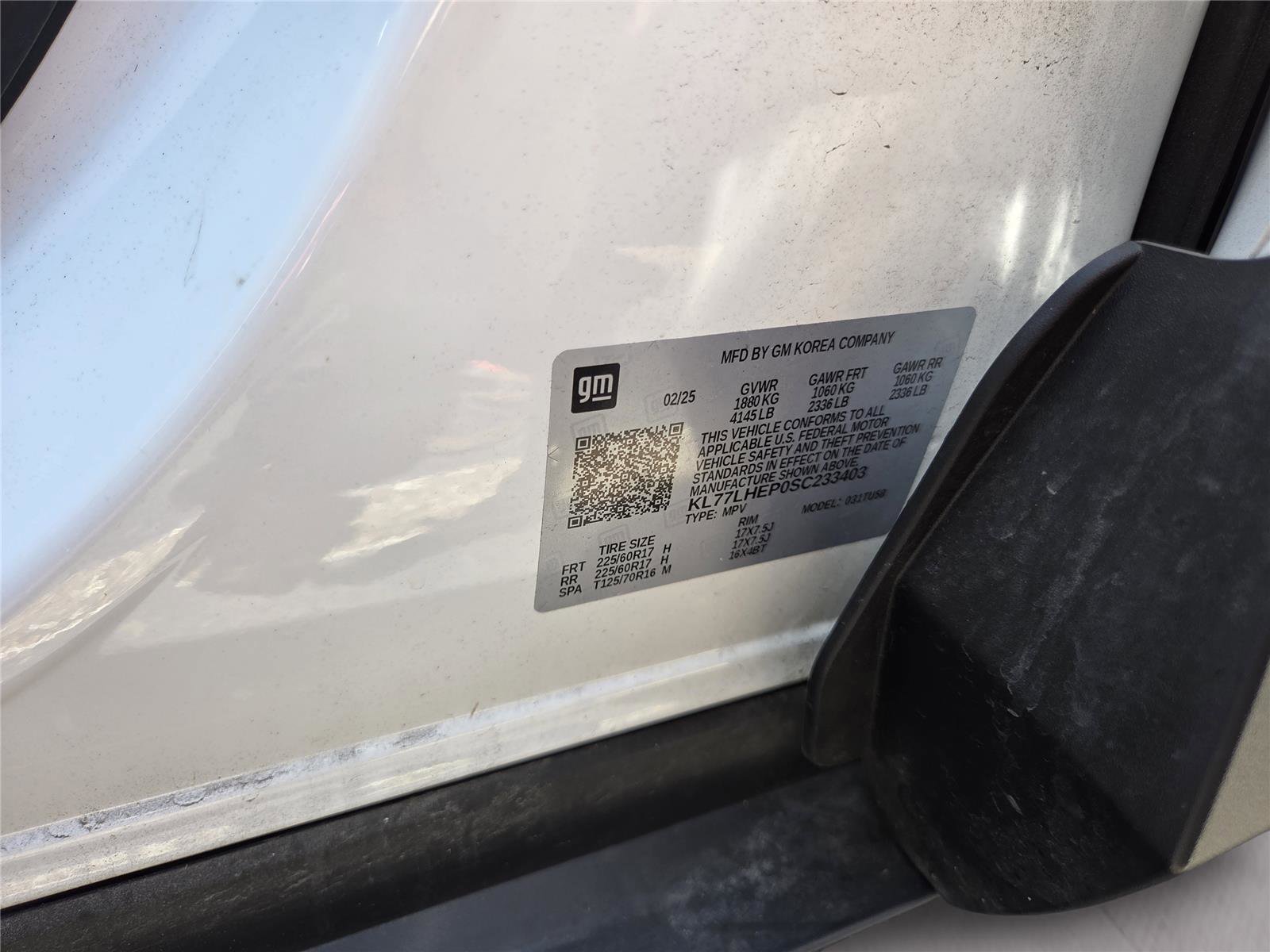 Used 2025 Chevrolet Trax LT w/ LT Convenience Package FWD image 35