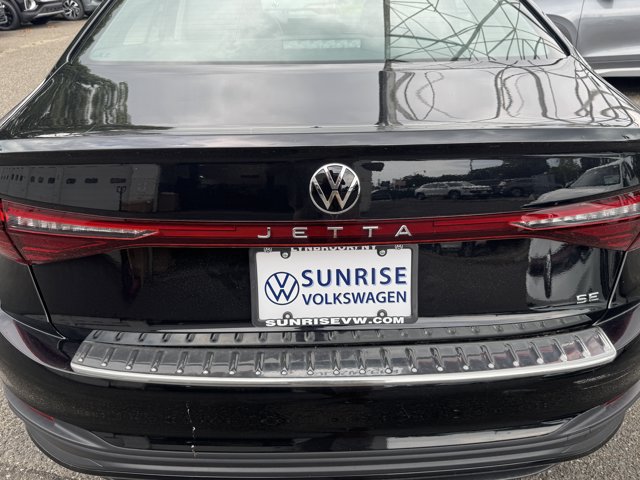 Used 2026 Volkswagen Jetta SE FWD image 37