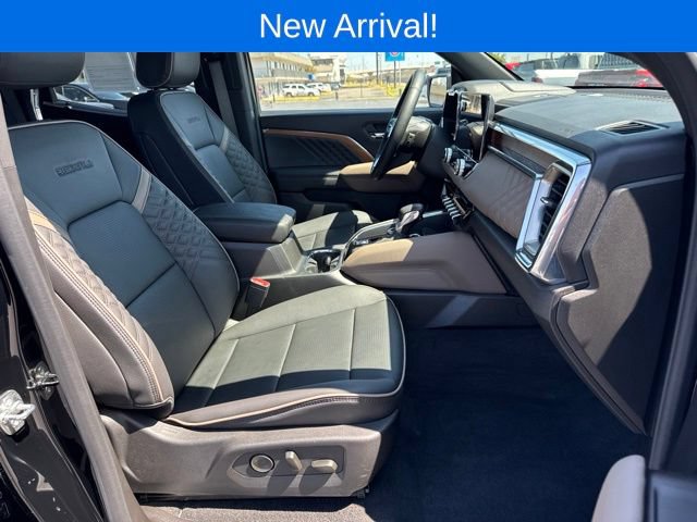Used 2026 GMC Canyon Denali AWD/4WD image 18