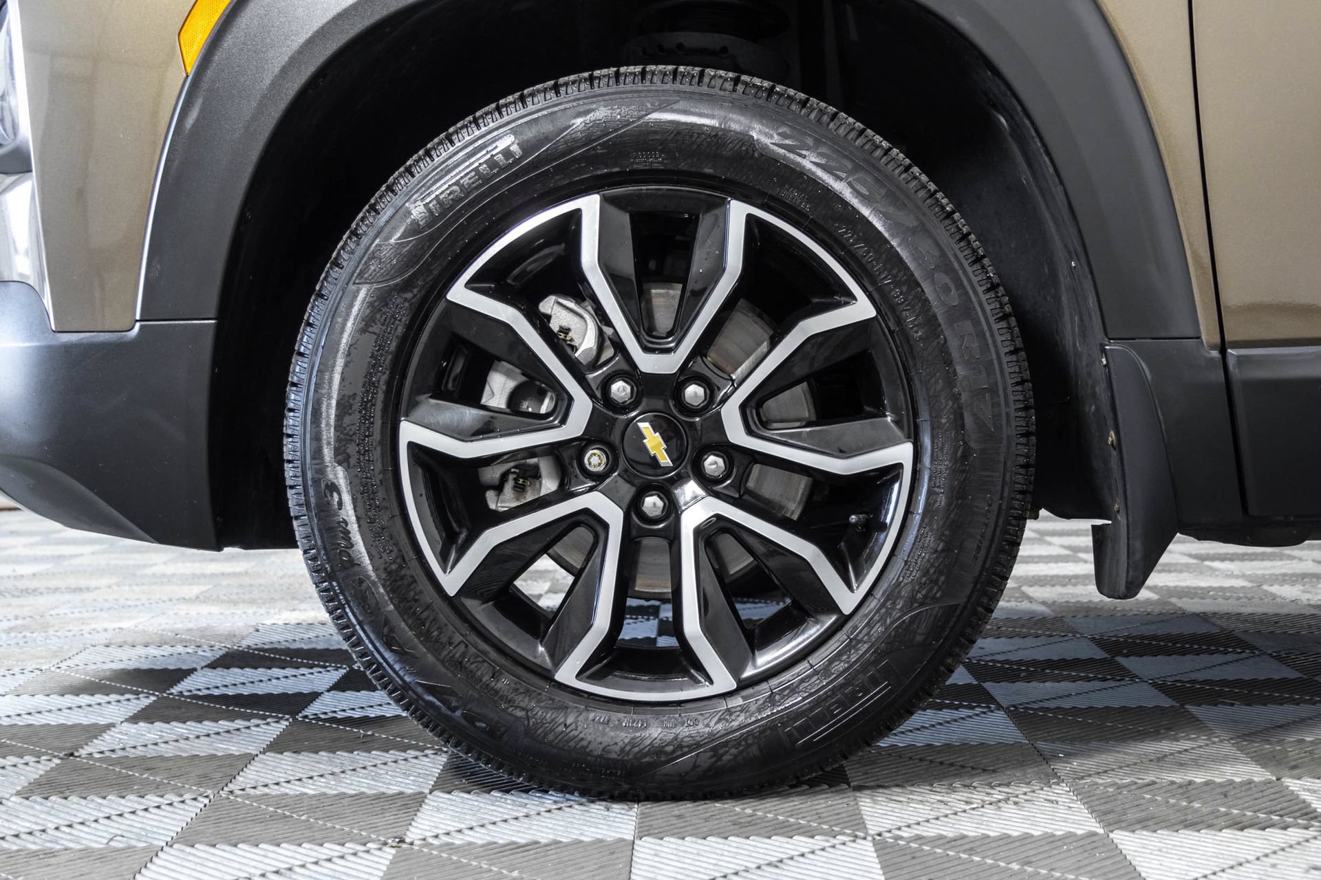Used 2022 Chevrolet TrailBlazer ACTIV w/ Sun and Liftgate Package AWD/4WD image 47