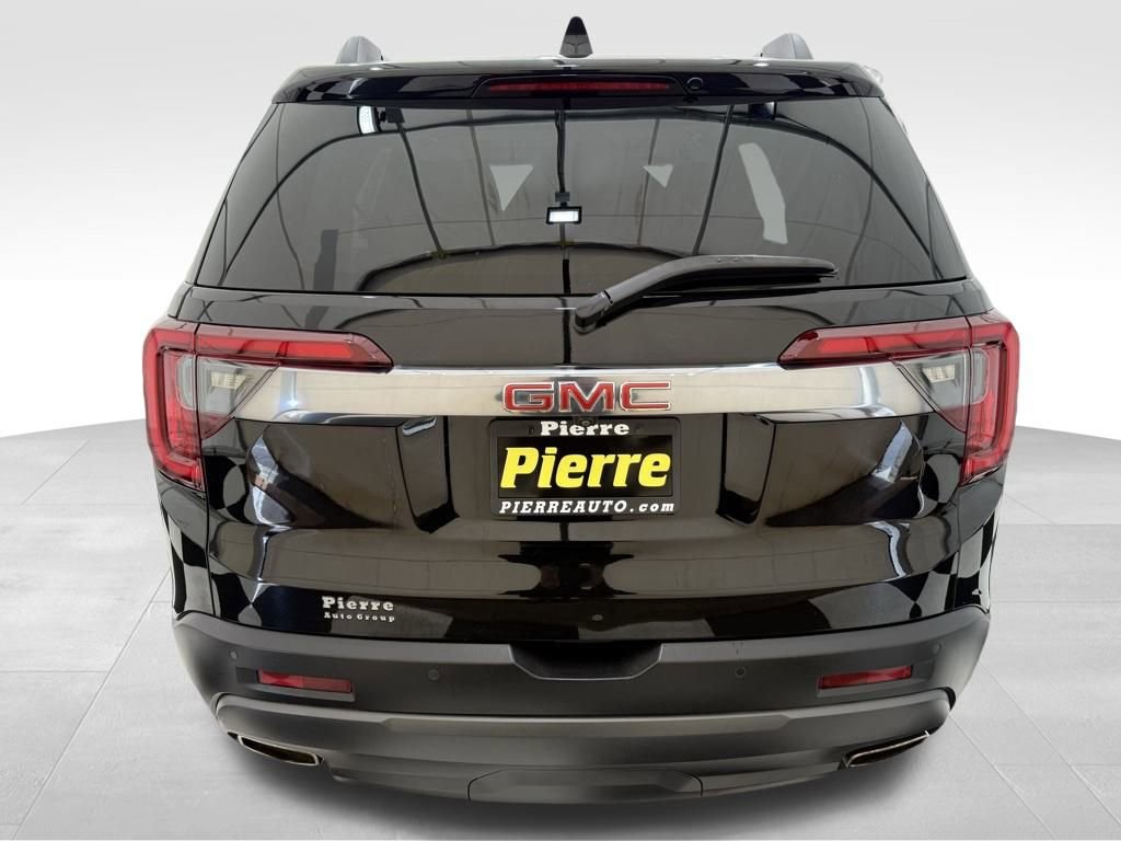 Used 2021 GMC Acadia AT4 w/ GMC Pro Grade Package image 3