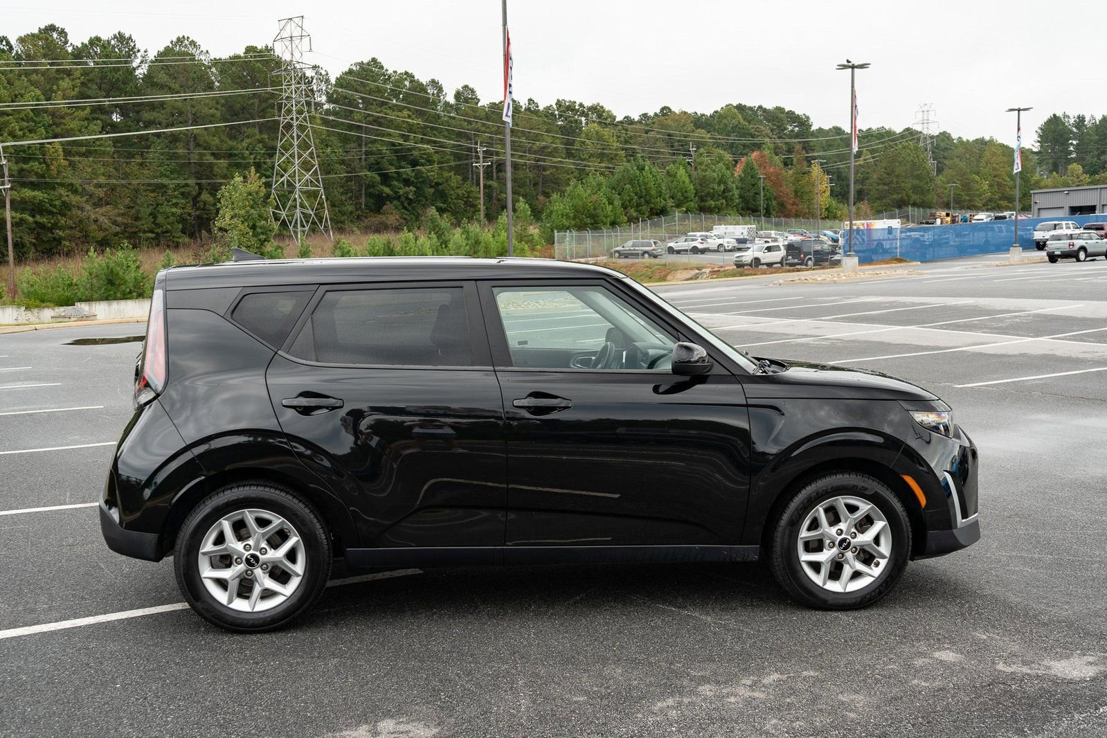 Used 2023 Kia Soul LX w/ Option Group 015 image 11