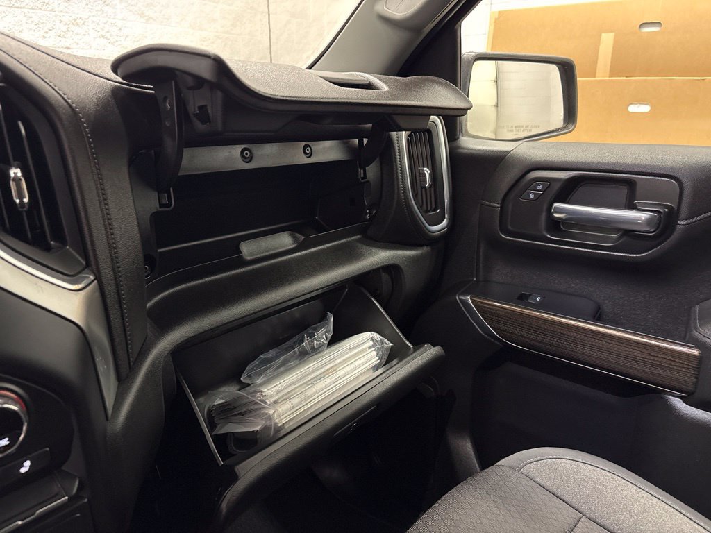 Used 2020 Chevrolet Silverado 1500 LT w/ All-Star Edition AWD/4WD image 22