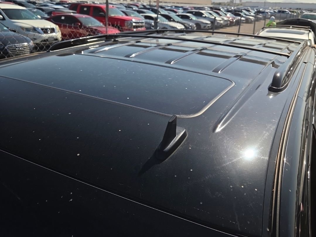 Used 2012 Cadillac Escalade Platinum AWD/4WD image 8
