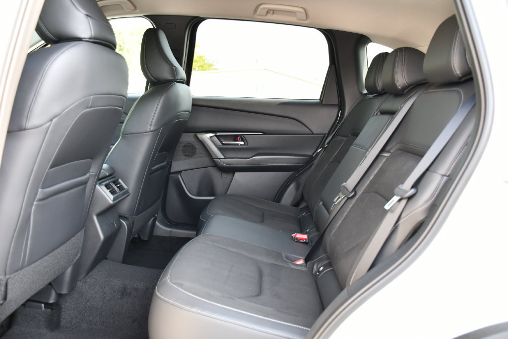 New 2026 MAZDA CX-5 Preferred AWD/4WD image 17