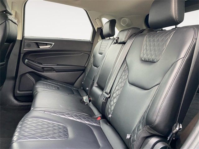 Used 2024 Ford Edge Titanium image 13