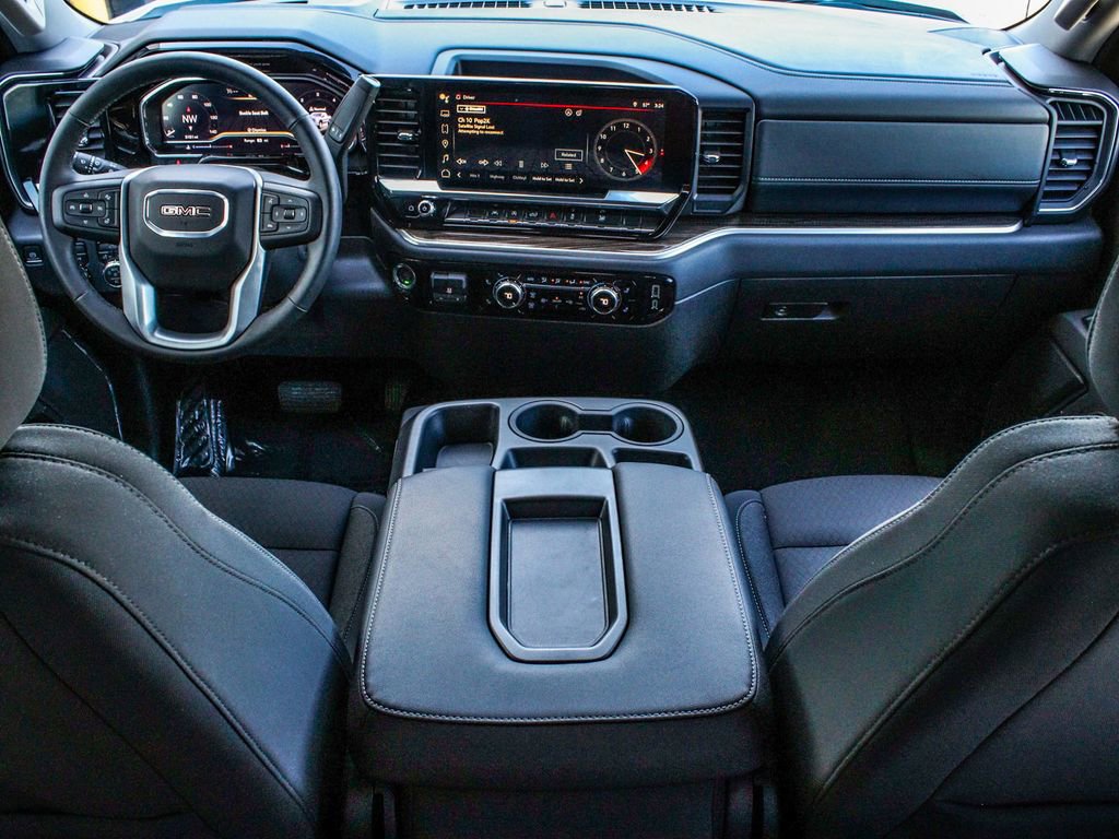 Used 2025 GMC Sierra 1500 Elevation AWD/4WD image 34