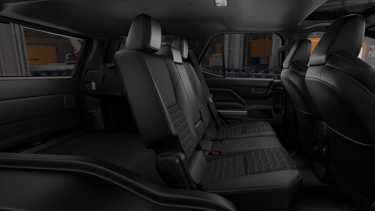 New 2026 Toyota 4Runner TRD Off-Road Premium AWD/4WD image 2