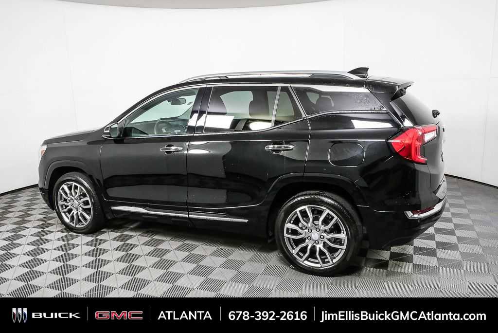 Used 2022 GMC Terrain Denali w/ LPO, Cargo Package image 2