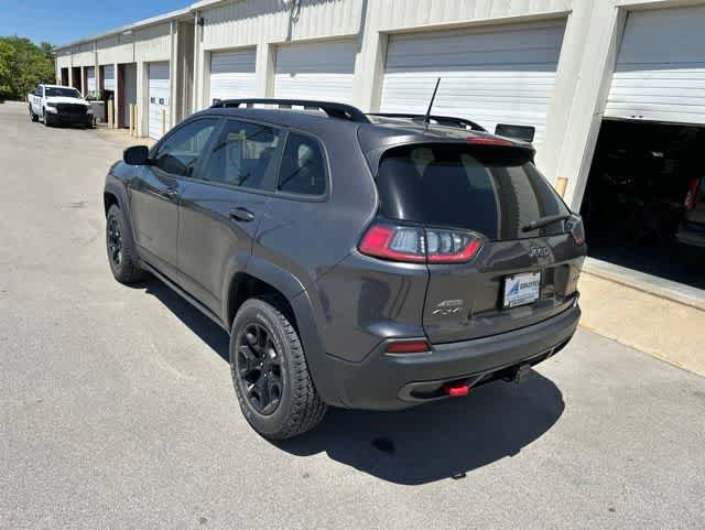 Used 2022 Jeep Cherokee Trailhawk w/ Premium Leather Package AWD/4WD image 17