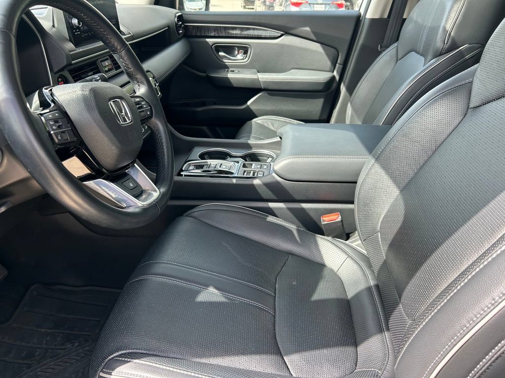 Used 2023 Honda Pilot Elite image 11