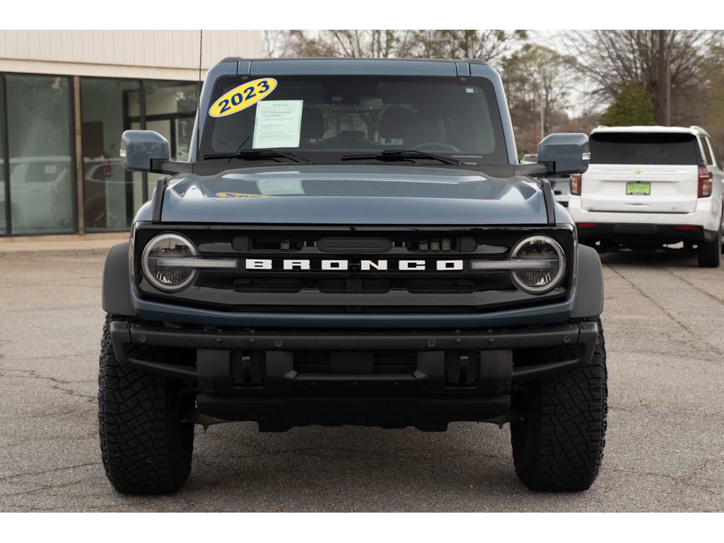 Used 2023 Ford Bronco Outer Banks w/ Sasquatch Package image 2