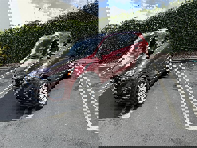 Used 2017 Kia Sorento LX w/ LX Convenience Package image 1