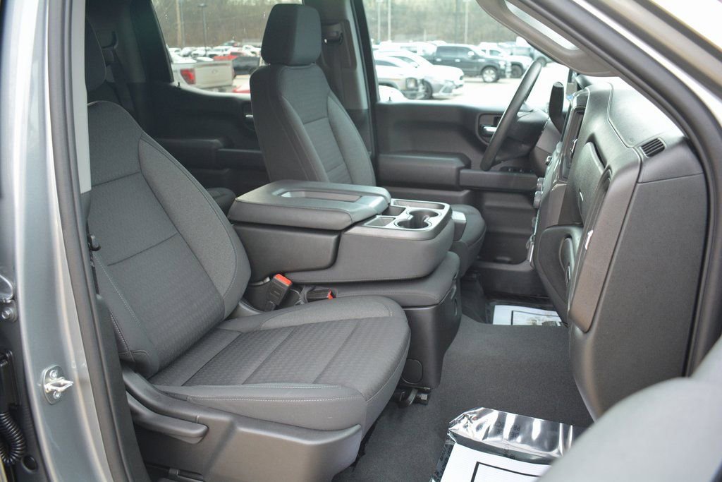 Used 2023 Chevrolet Silverado 1500 Custom image 19