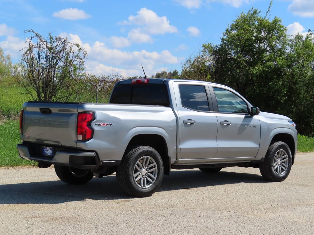 Certified 2024 Chevrolet Colorado LT w/ LT Convenience Package AWD/4WD image 4