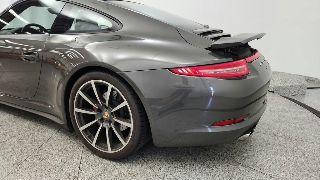 Used 2013 Porsche 911 Carrera 4S AWD/4WD image 16