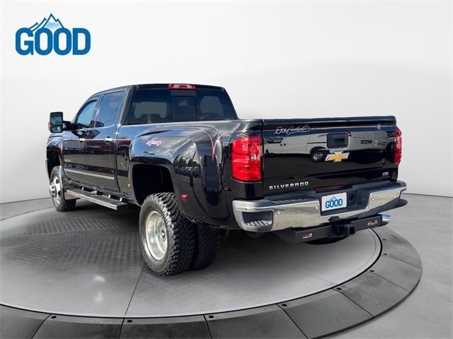 Used 2015 Chevrolet Silverado 3500 LTZ image 3