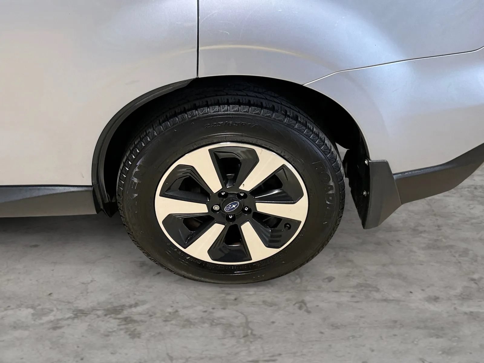 Used 2018 Subaru Forester 2.5i Premium w/ All-Weather Package AWD/4WD image 44