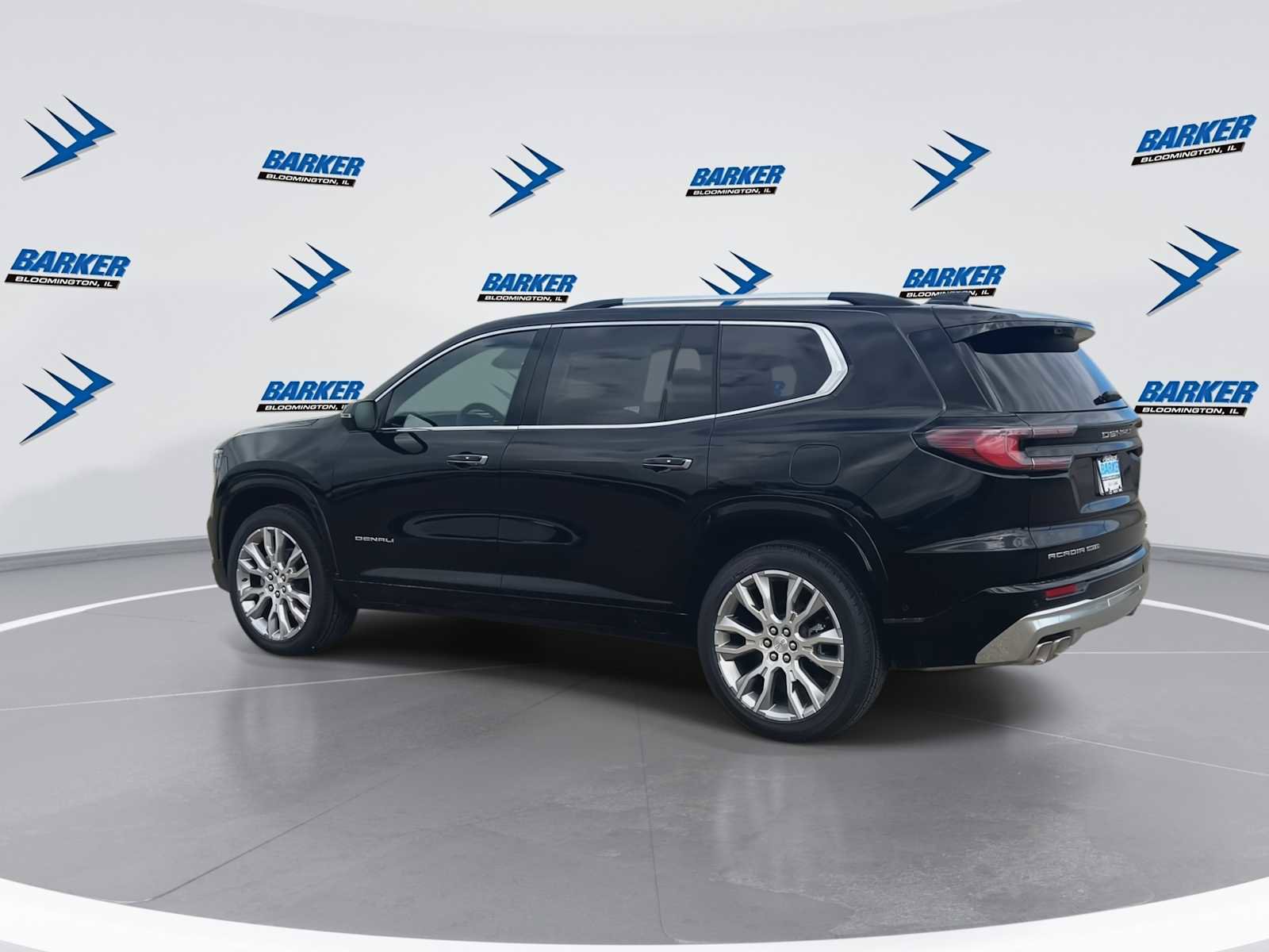 New 2026 GMC Acadia Denali w/ Super Cruise Package image 7