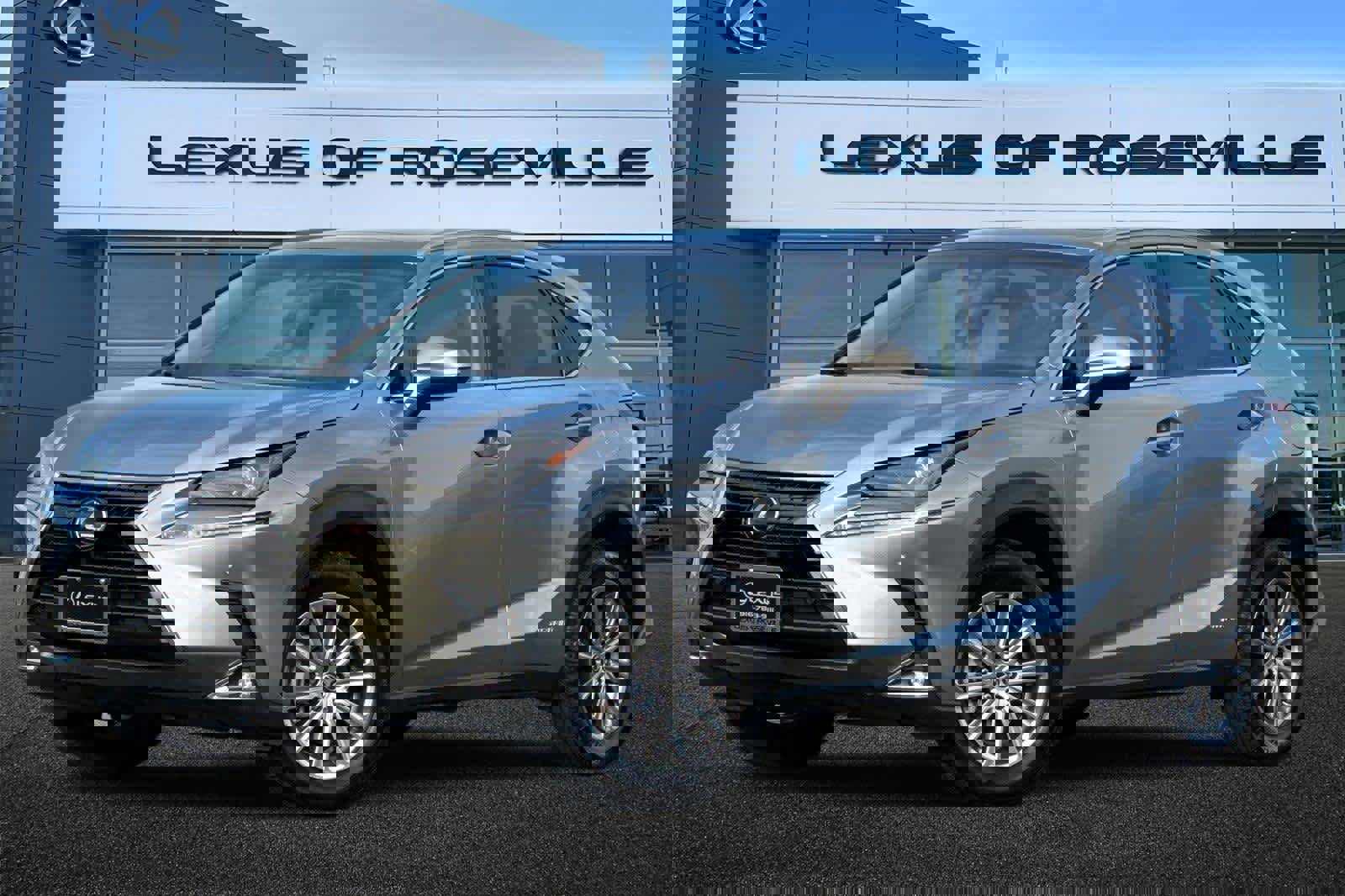 Used 2018 Lexus NX 300h AWD image 1