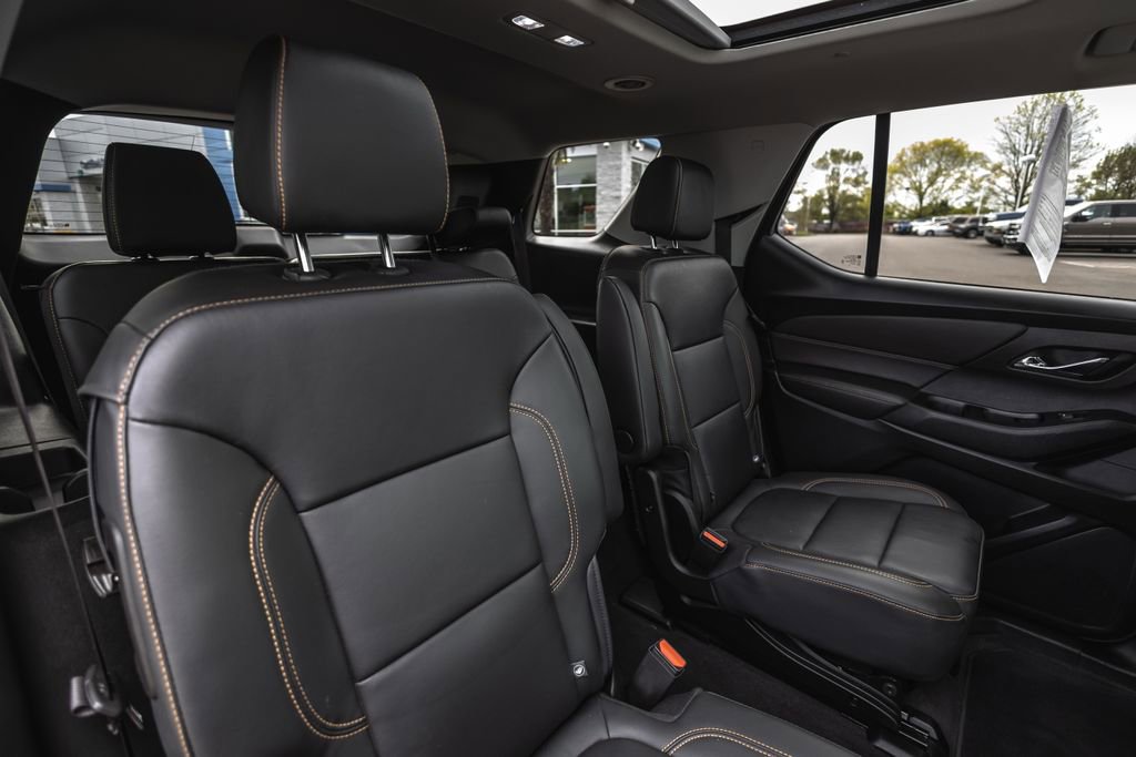 Used 2020 Chevrolet Traverse RS AWD/4WD image 36