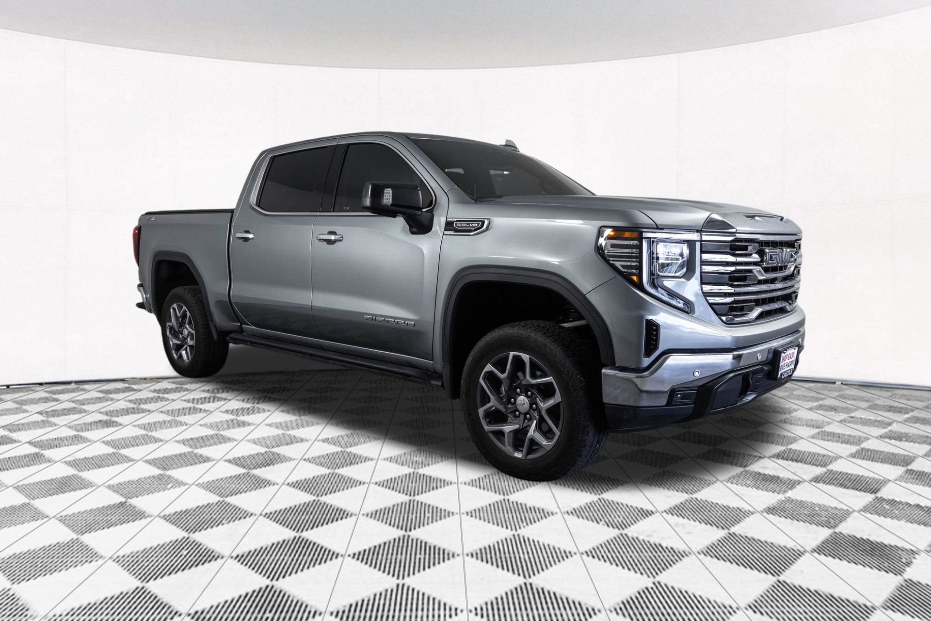 Used 2024 GMC Sierra 1500 SLT w/ SLT Premium Plus Package AWD/4WD image 22