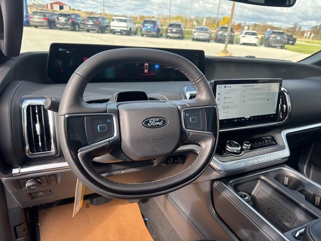 New 2025 Ford Expedition Max Platinum image 28