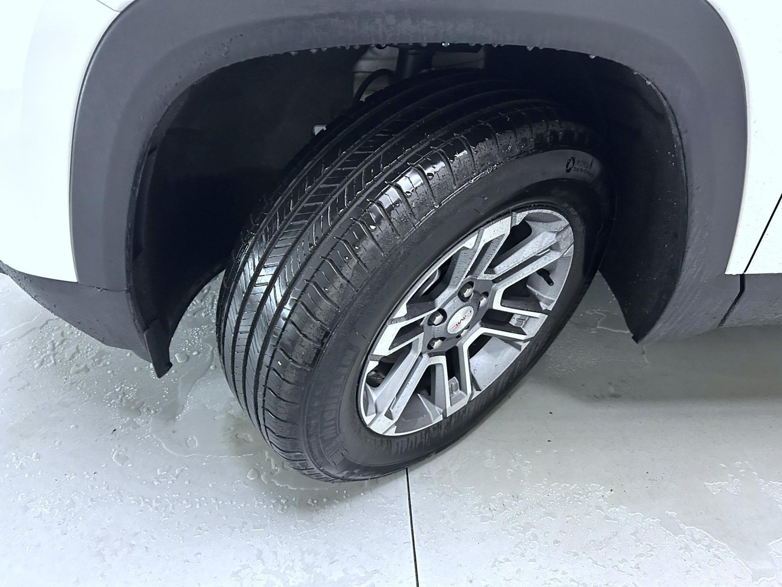 Used 2026 GMC Terrain Elevation AWD/4WD image 23