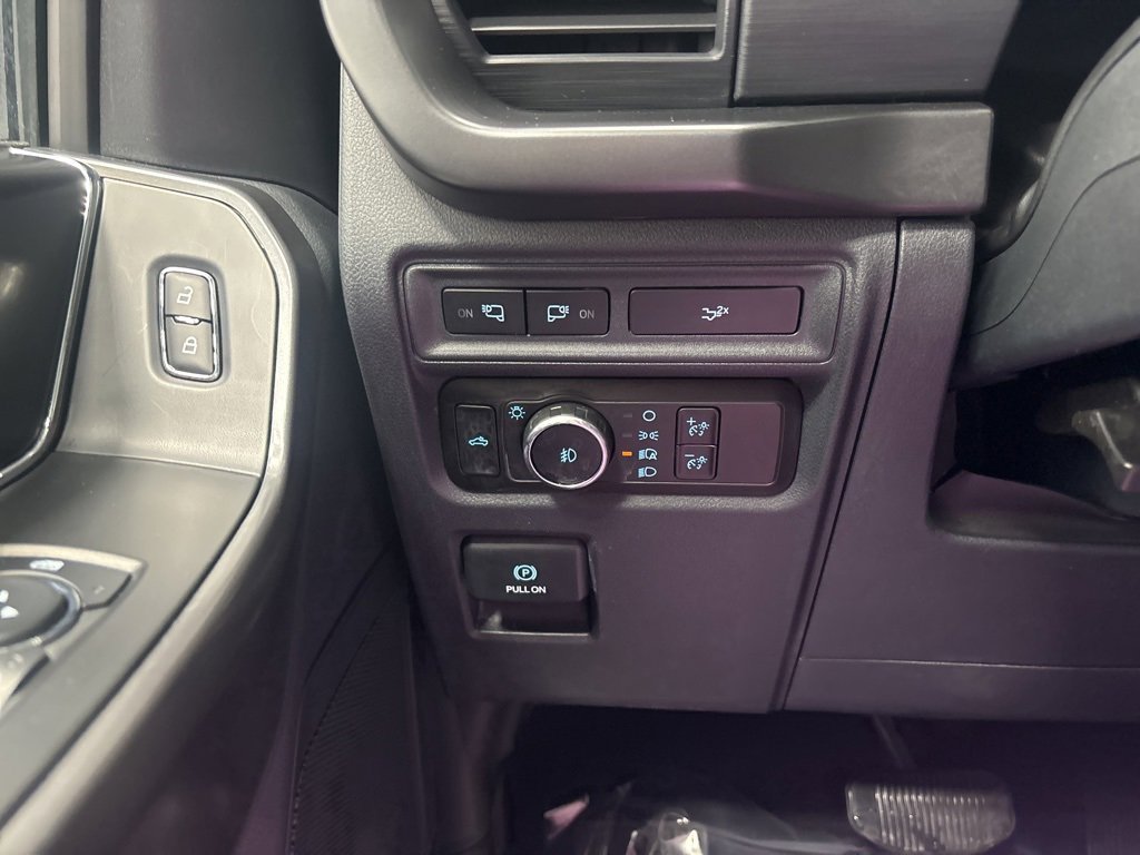 Used 2024 Ford F150 XLT w/ Equipment Group 302A MID image 39