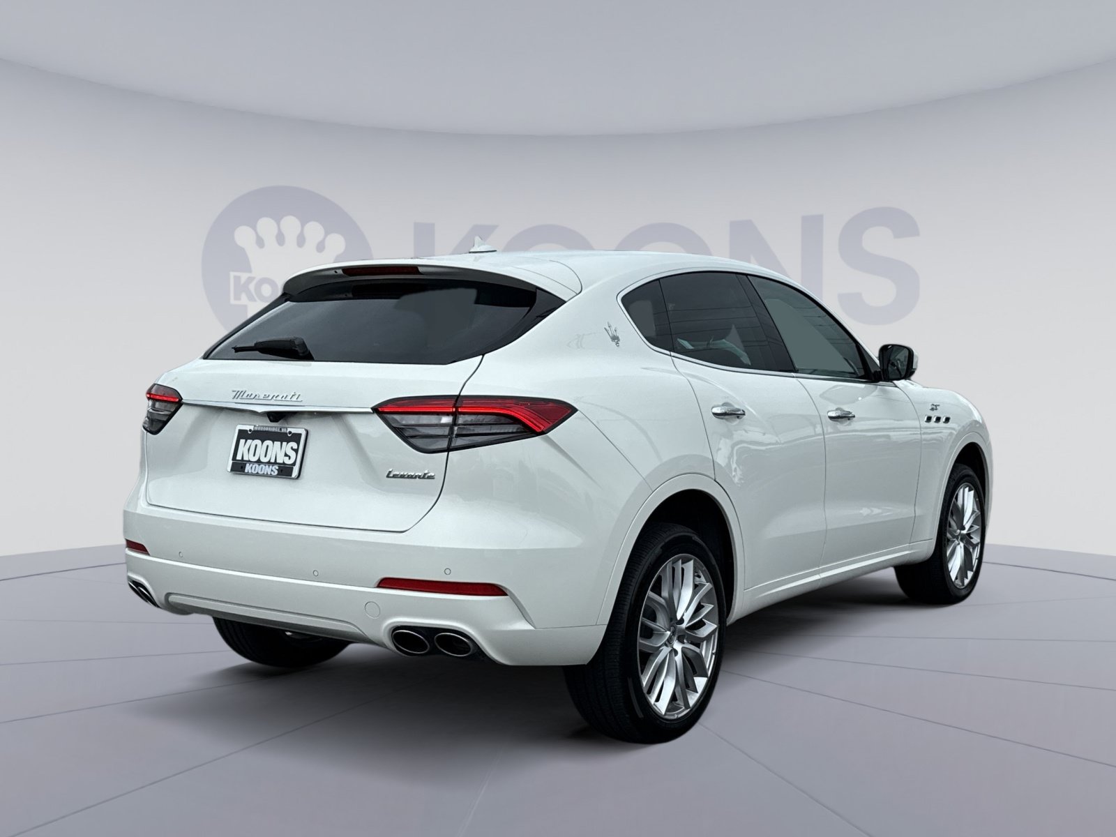 Used 2022 Maserati Levante GT AWD/4WD image 7