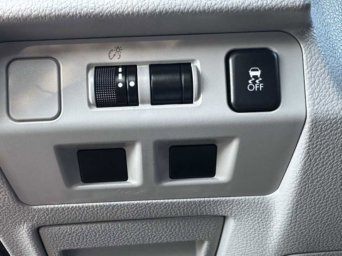 Used 2016 Subaru Forester 2.5i w/ Alloy Wheel Package image 24