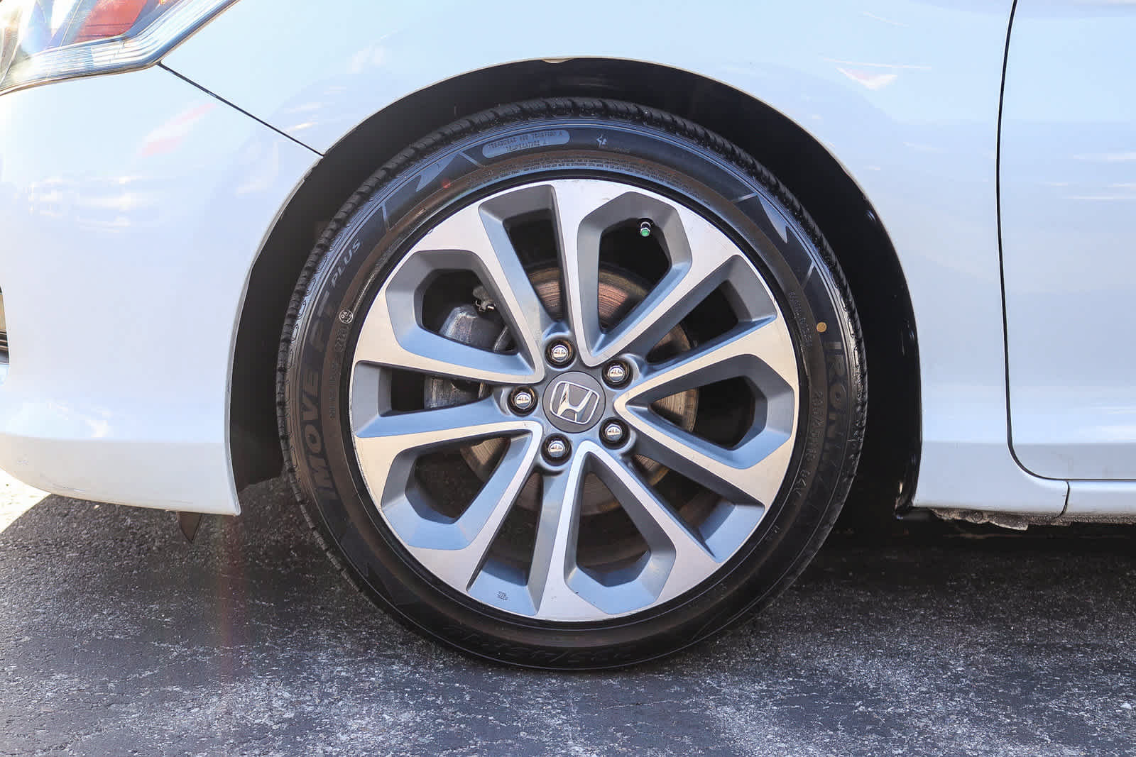 Used 2015 Honda Accord Sport image 10