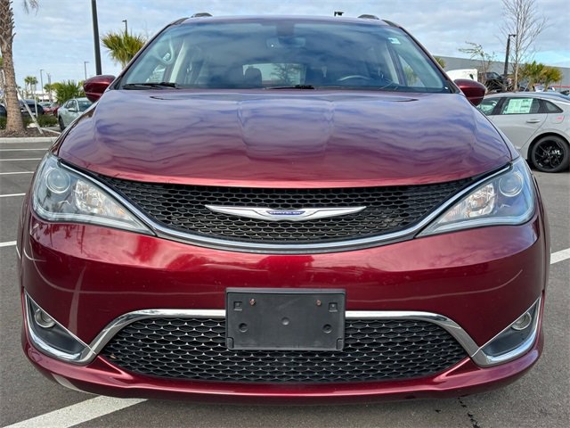 Used 2020 Chrysler Pacifica Touring-L image 24