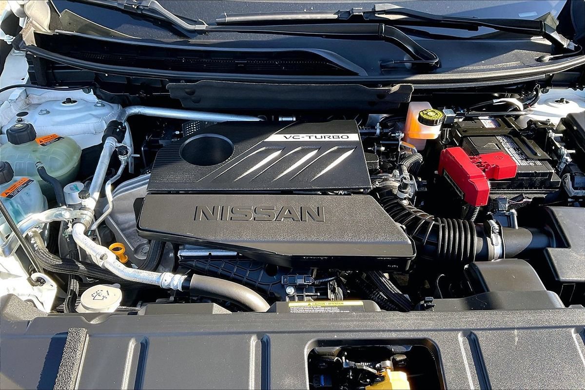 Used 2023 Nissan Rogue S FWD image 9