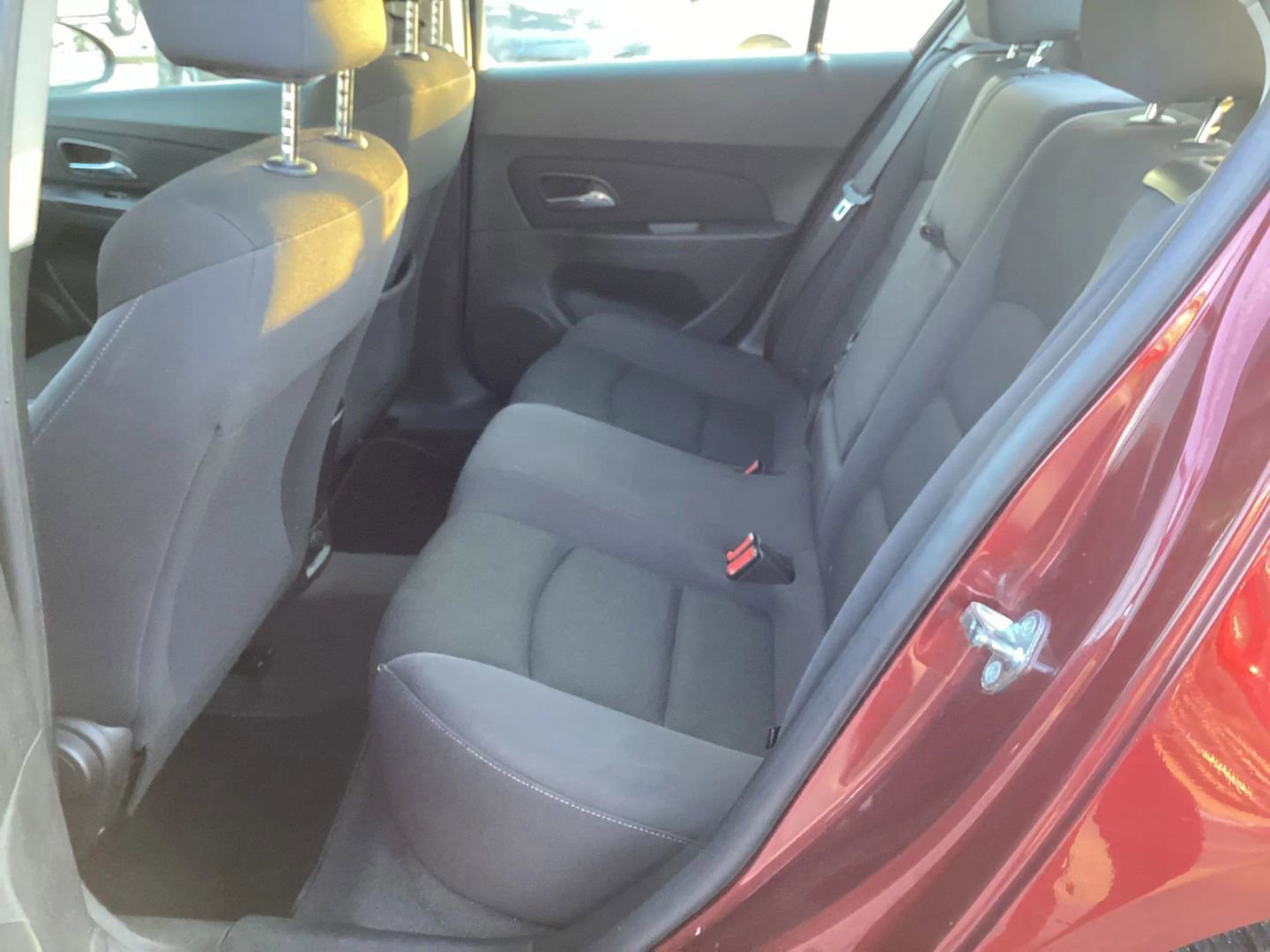 Used 2016 Chevrolet Cruze LT image 18