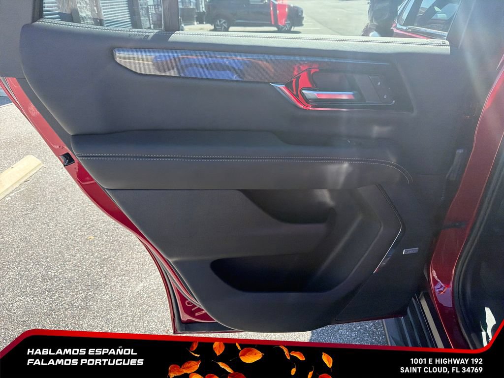 New 2026 GMC Yukon Elevation RWD image 28