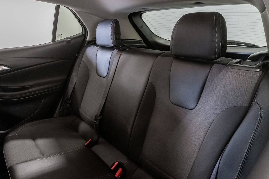 Used 2025 Buick Encore GX Preferred FWD image 20