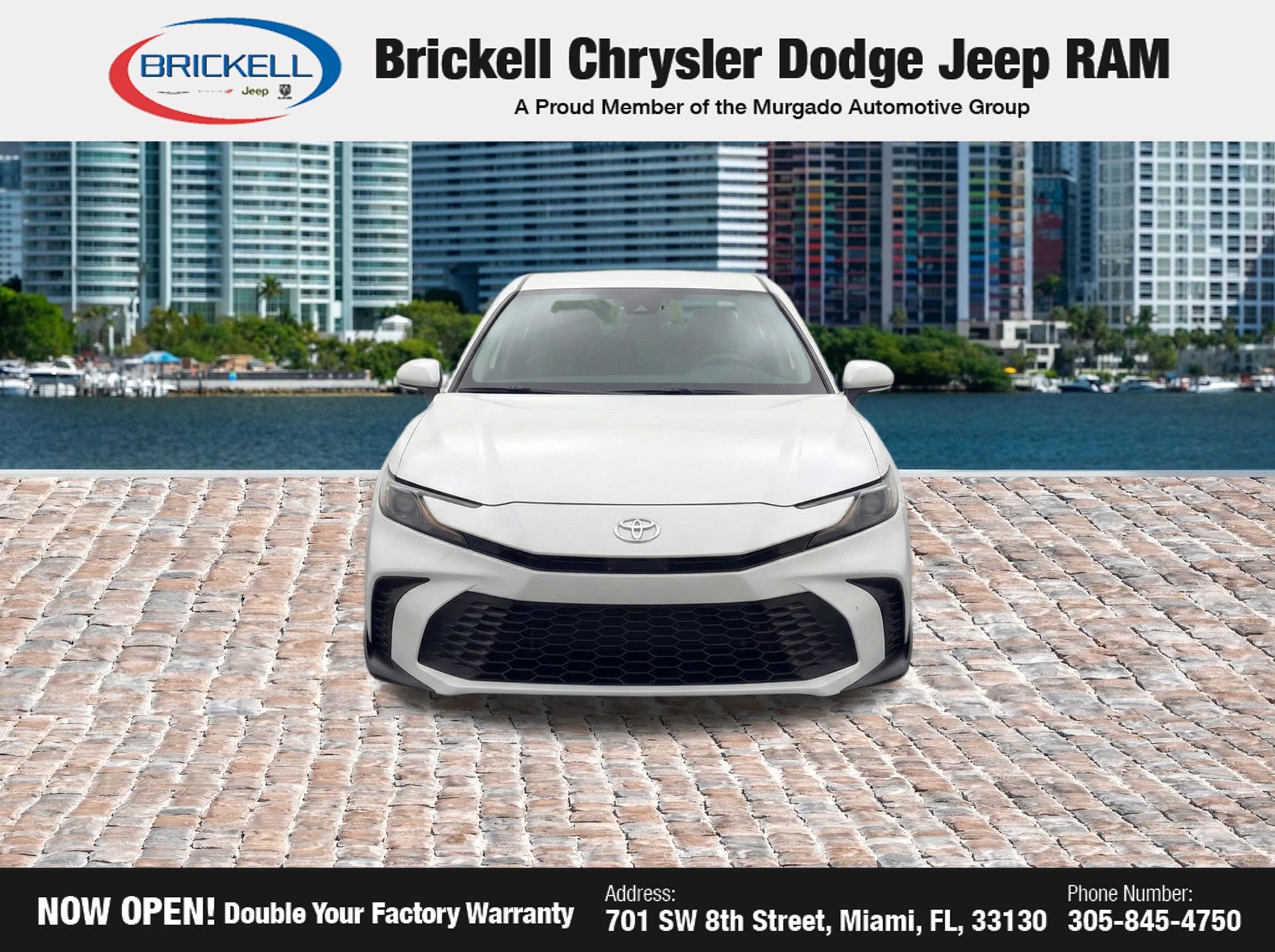 Used 2025 Toyota Camry SE image 5